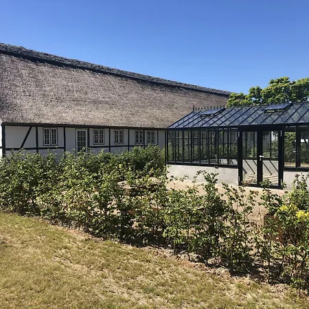 Hotel Norrevang Bøtø By